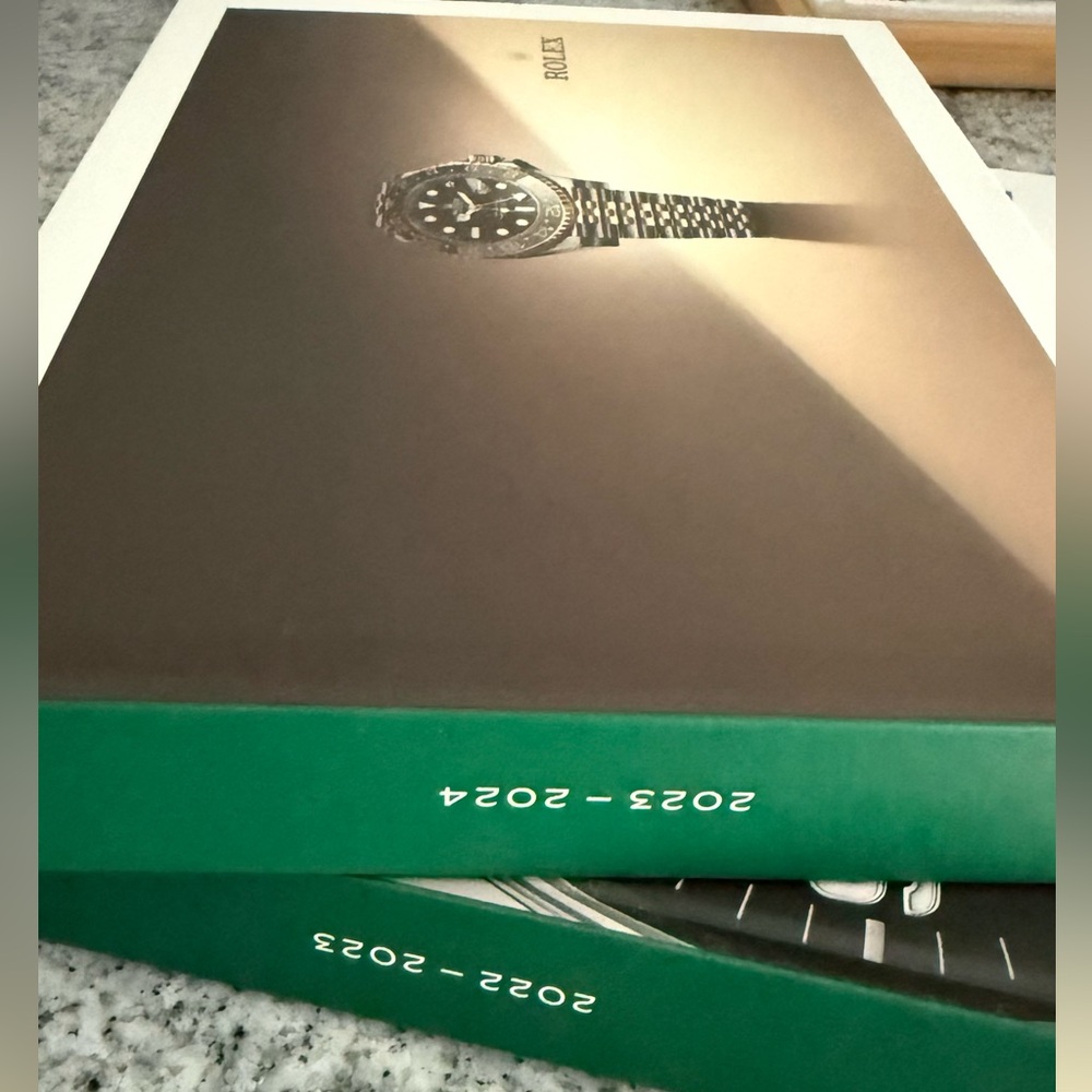 22-23 & 23-24 ROLEX Watch Catalog (Hardcover)